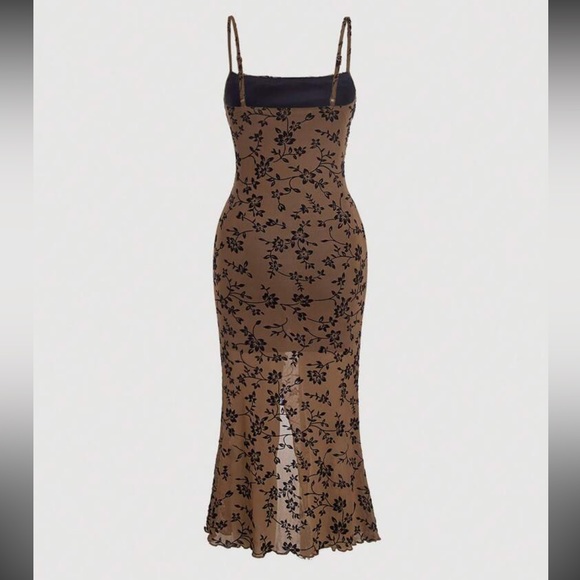 Split floral dress - Picture 2 of 4